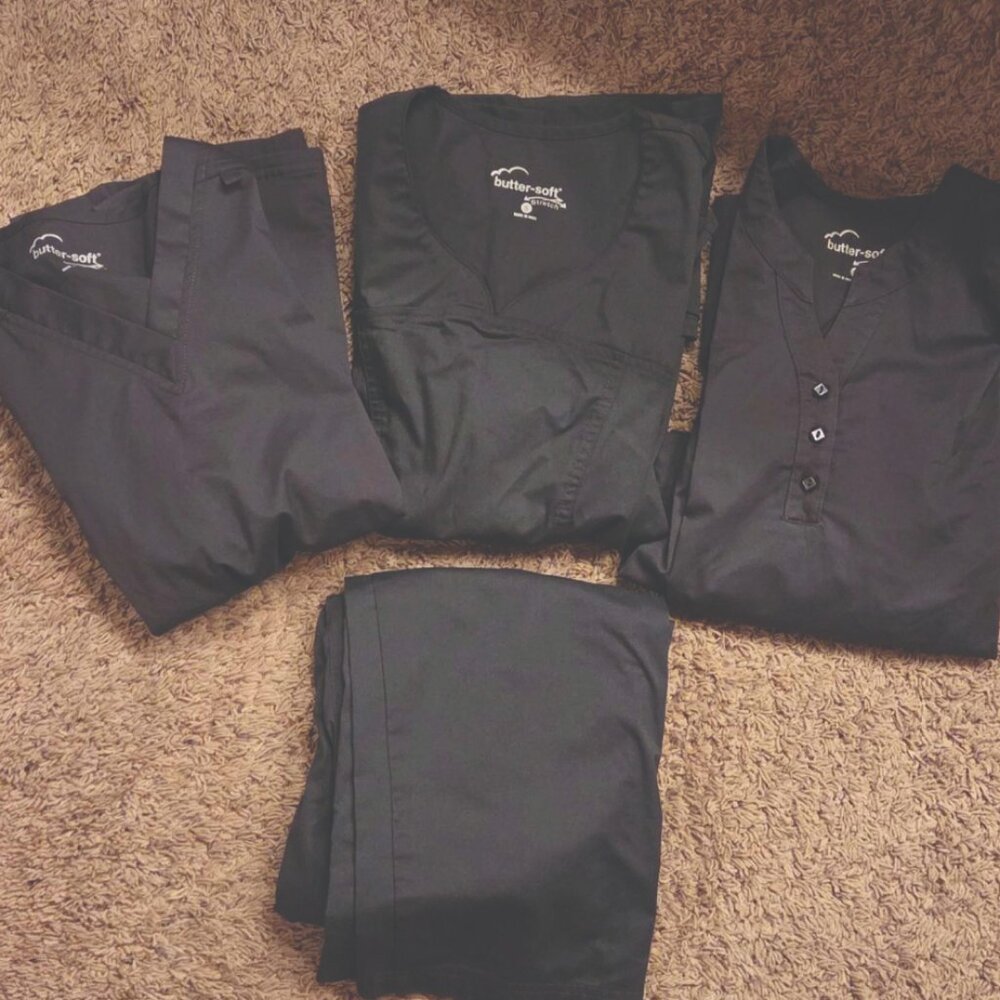 Uniform Advantage Butter Soft Scrubs -  Size Small/Pants Small-Tall